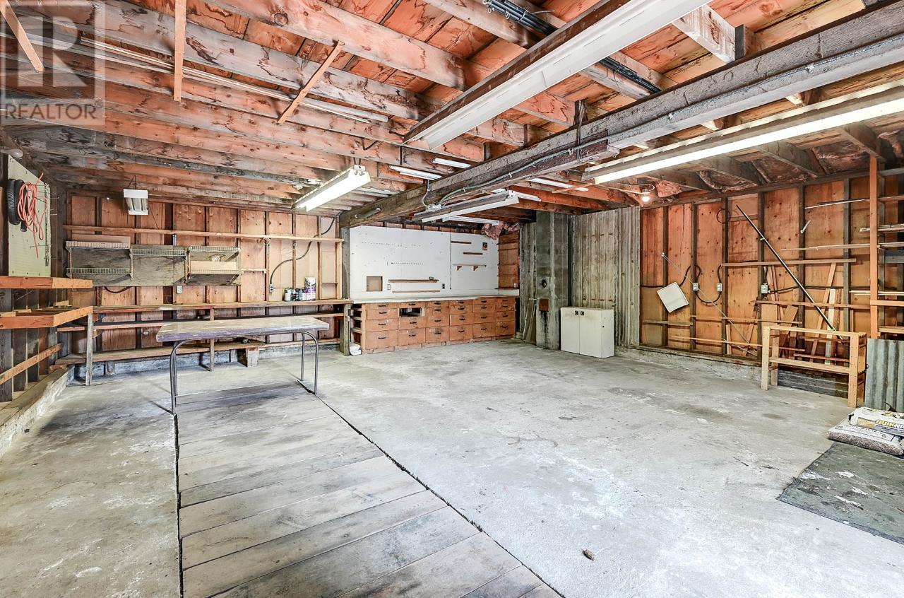 For sale 381 VAVENBY BRIDGE RD, Clearwater, British Columbia 175886