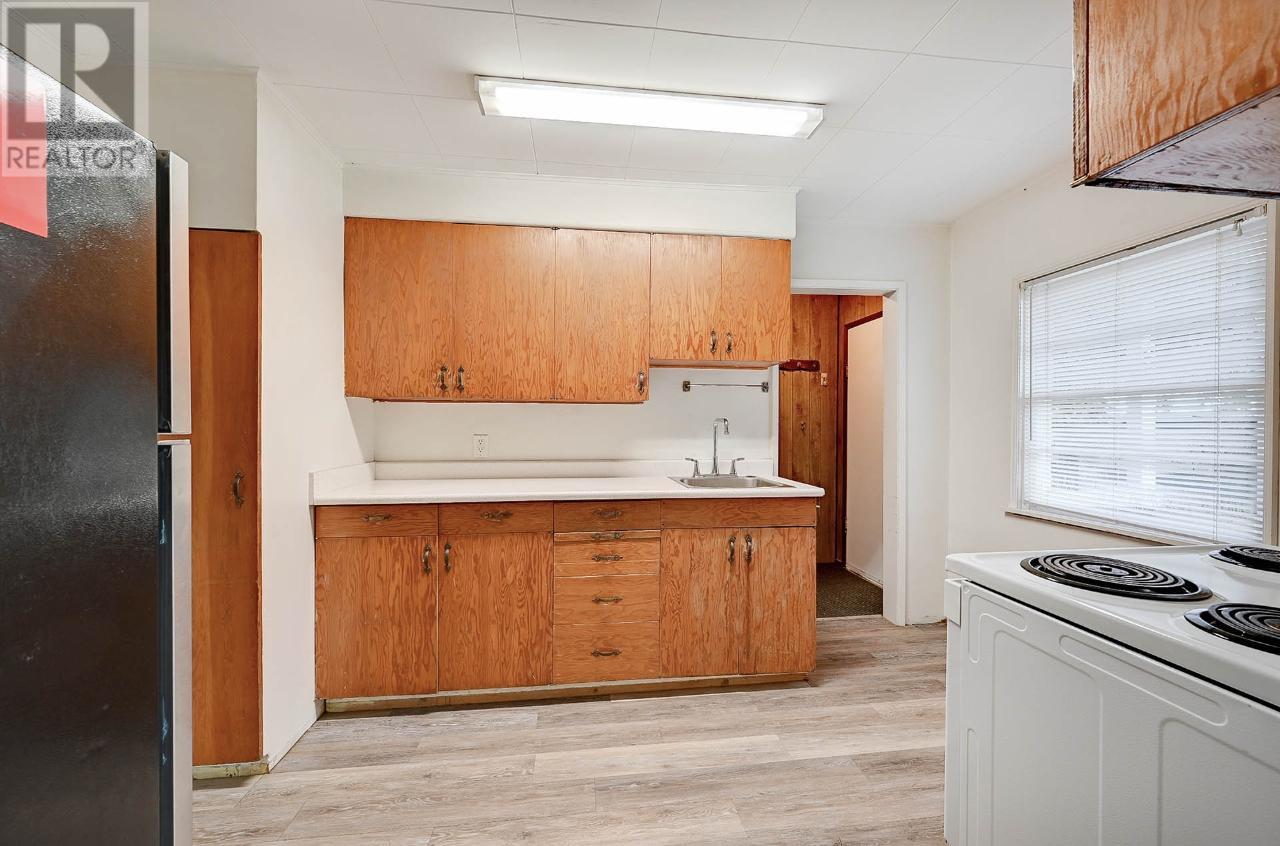 For sale 381 VAVENBY BRIDGE RD, Clearwater, British Columbia 175886