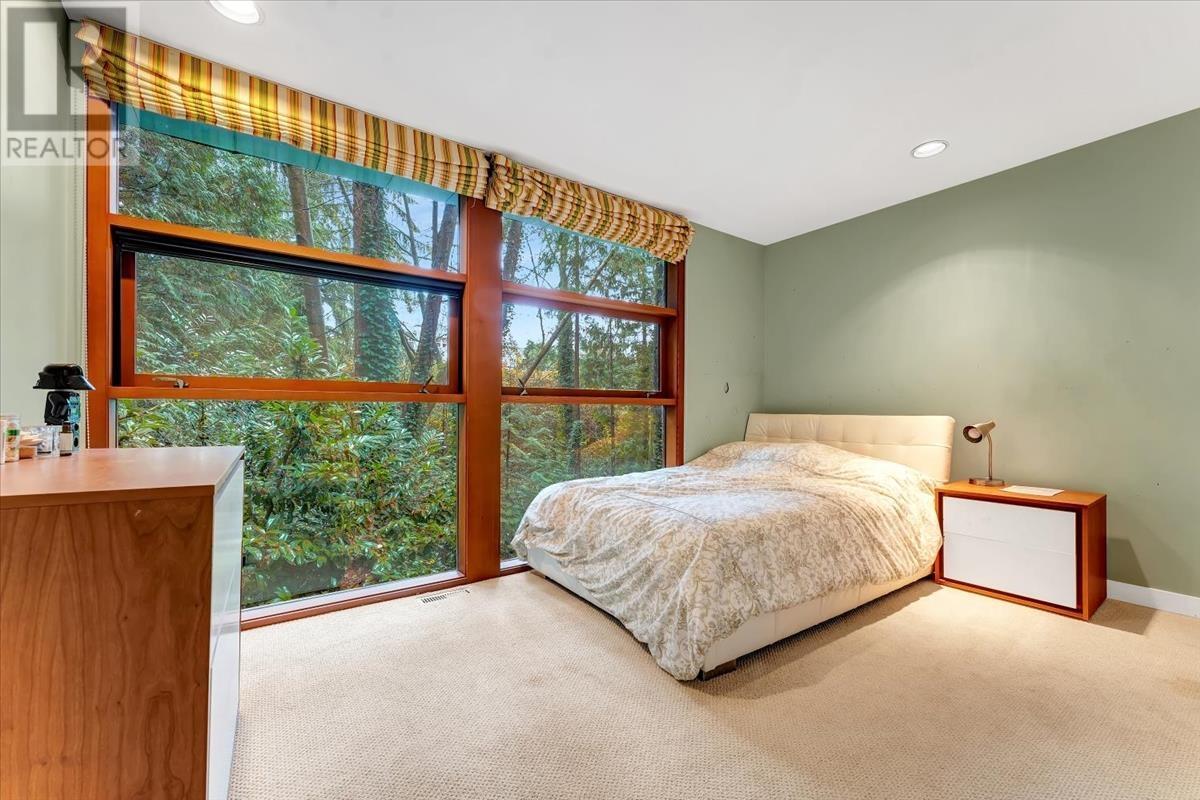 For rent 118 STEVENS DRIVE, West Vancouver, British Columbia V7S1C4 R2834892 REALTOR.ca For rent 118 STEVENS DRIVE, West Vancouver, British Columbia V7S1C4 R2834892 REALTOR.ca