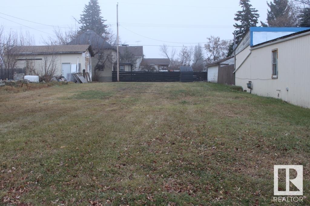 For sale 4923 50 ST, Holden, Alberta T0B2C0 E4365198 REALTOR.ca