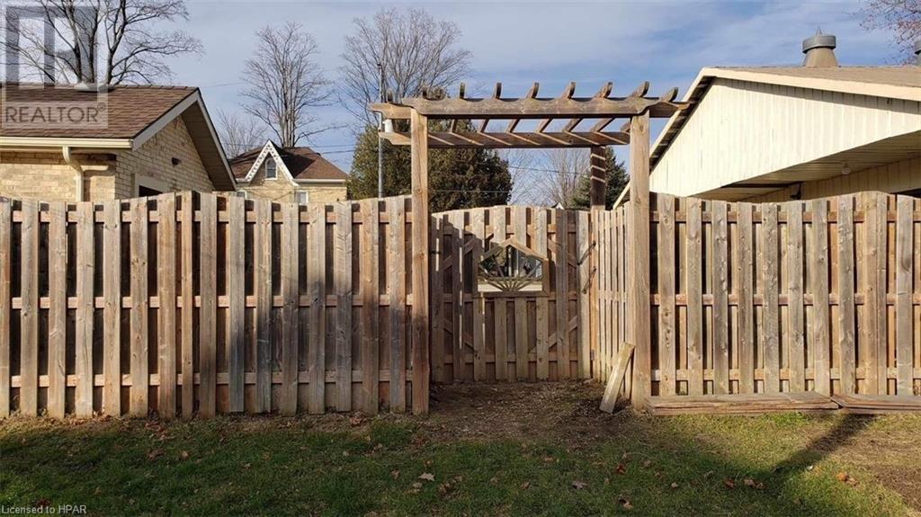 For sale 15 UNION Street W, Teeswater, Ontario N0G2S0 40516688