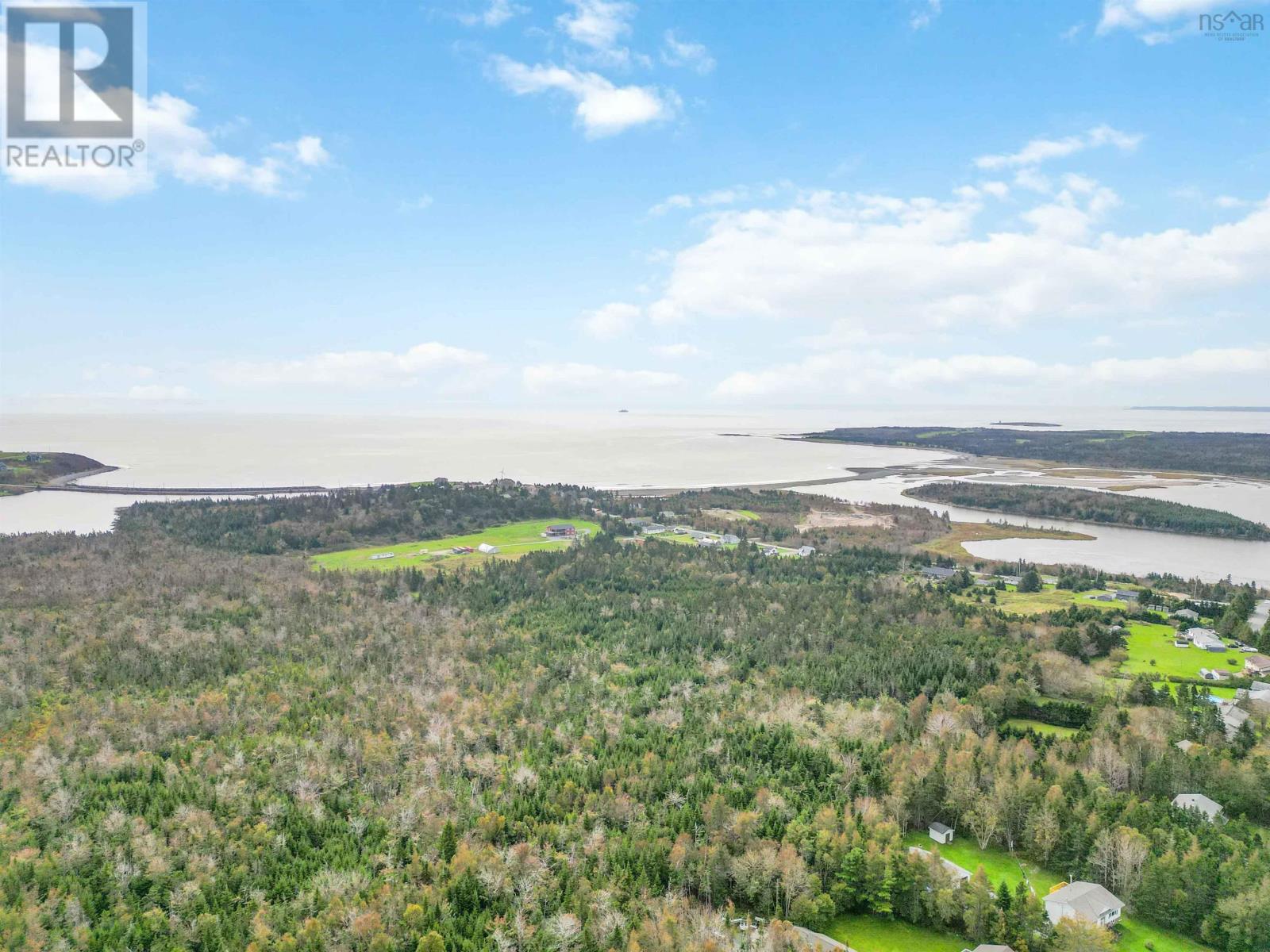 For sale 34R Autumn Drive, Cow Bay, Nova Scotia B3G1L5 202320921