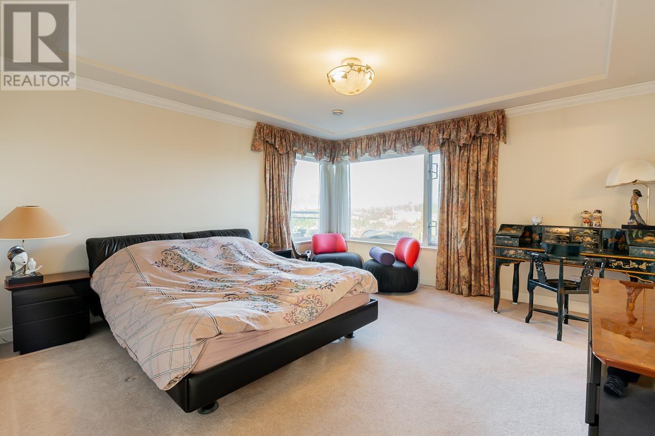 For sale 4723 PUGET DRIVE, Vancouver, British Columbia V6L2W2