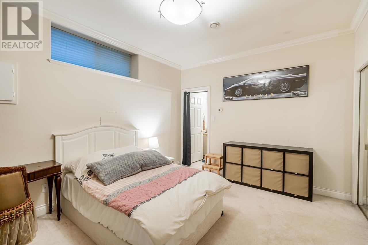 For sale 4723 PUGET DRIVE, Vancouver, British Columbia V6L2W2