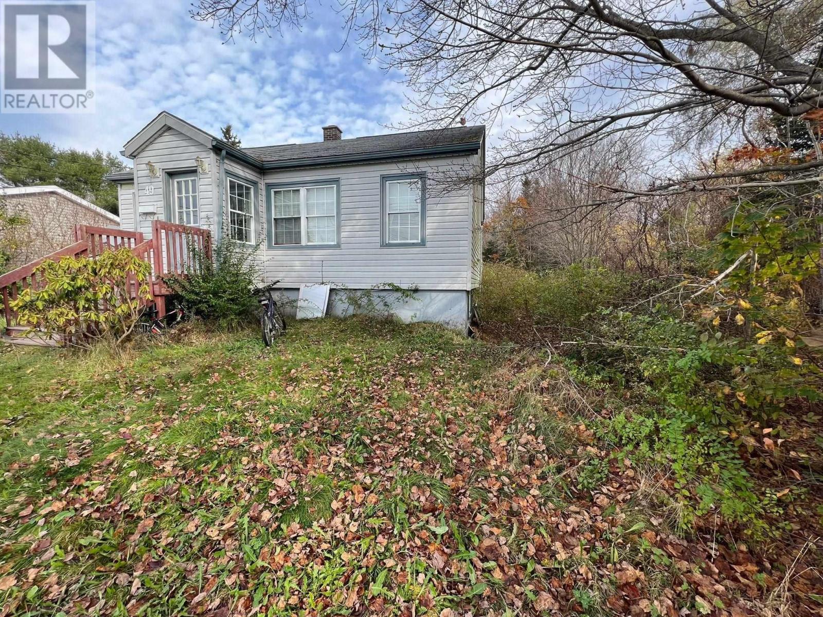 For sale 49 Hillside Avenue, Lower Sackville, Nova Scotia B4C1W6