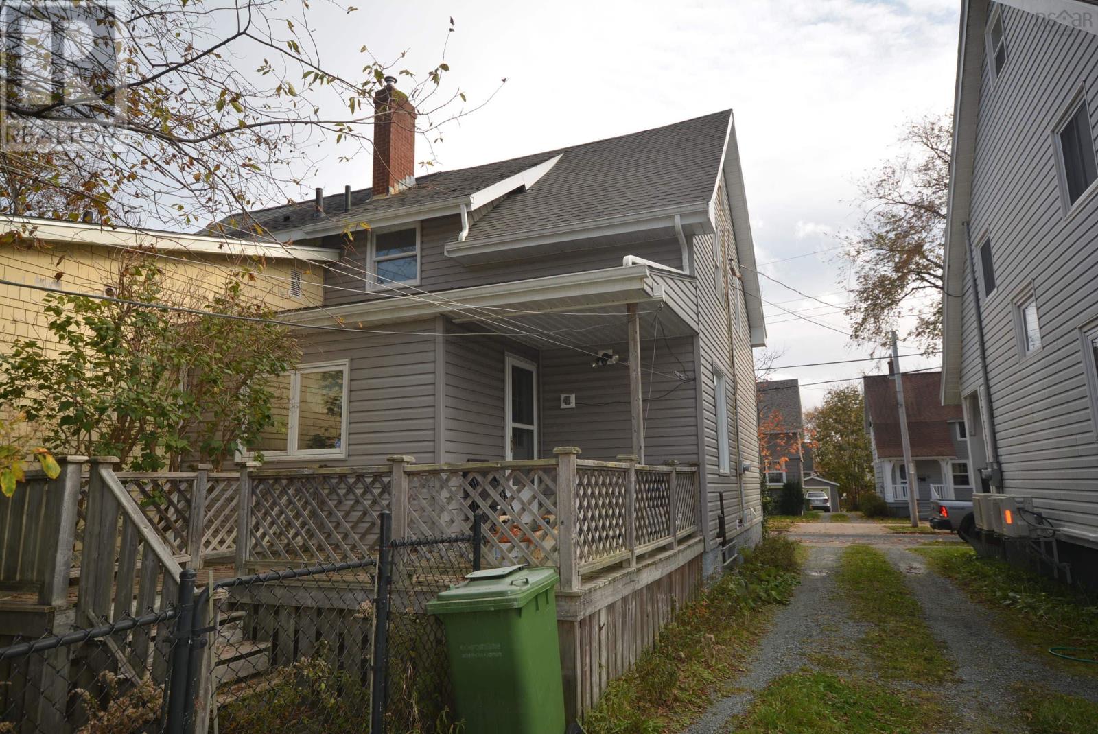 For sale 6347 Summit Street, Halifax, Nova Scotia B3L1R8 202323867