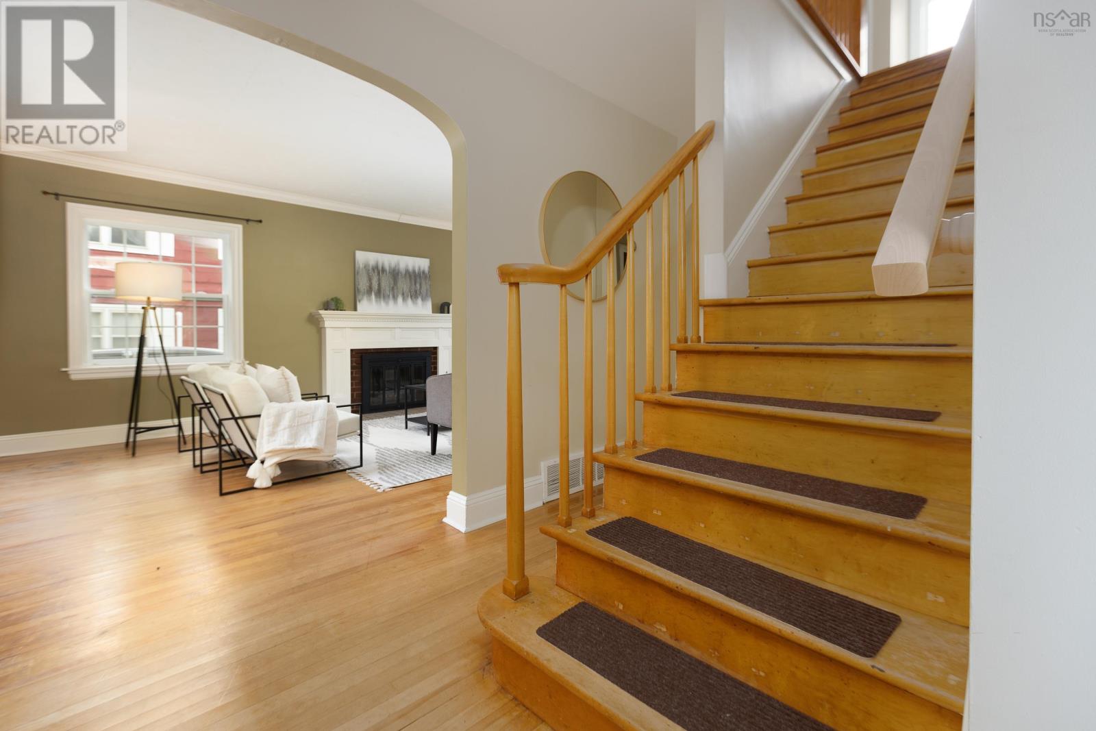 76 Pleasant Street, Dartmouth, Nova Scotia B2Y3P5 REALTOR.ca