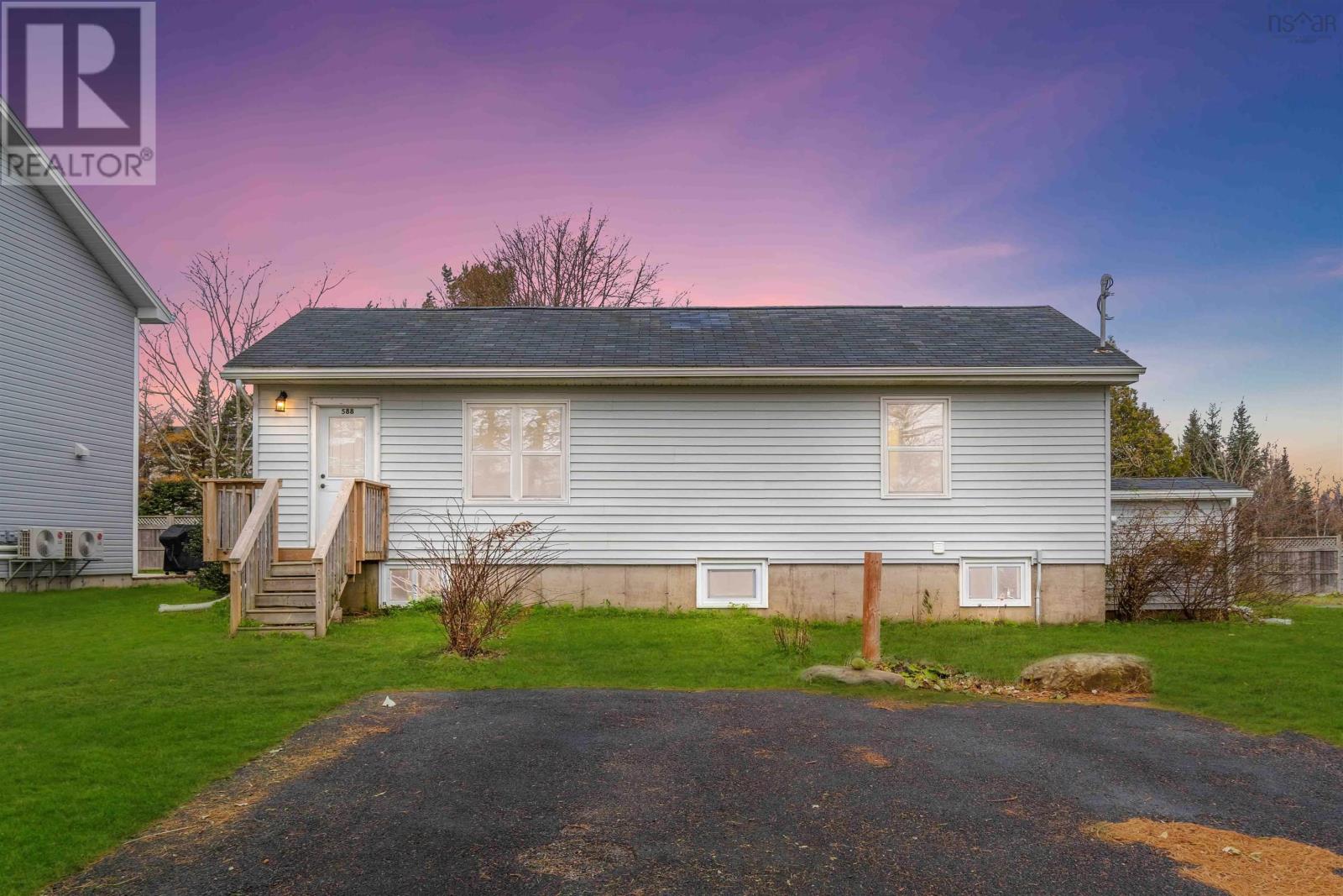 For sale 588 Cow Bay Road, Eastern Passage, Nova Scotia B3G1J6