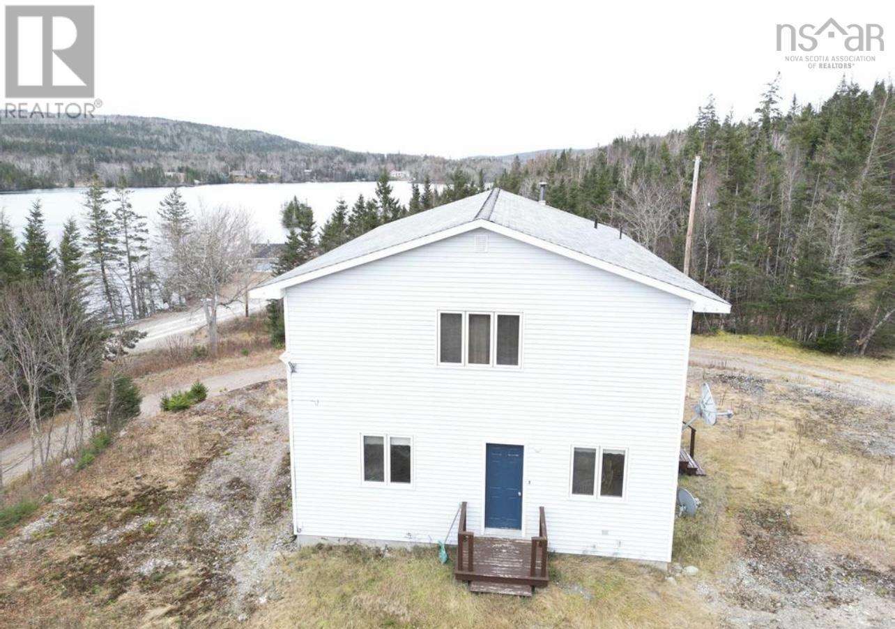 For sale 795 West Side Indian Harbour Lake Road, Indian Harbour, Nova