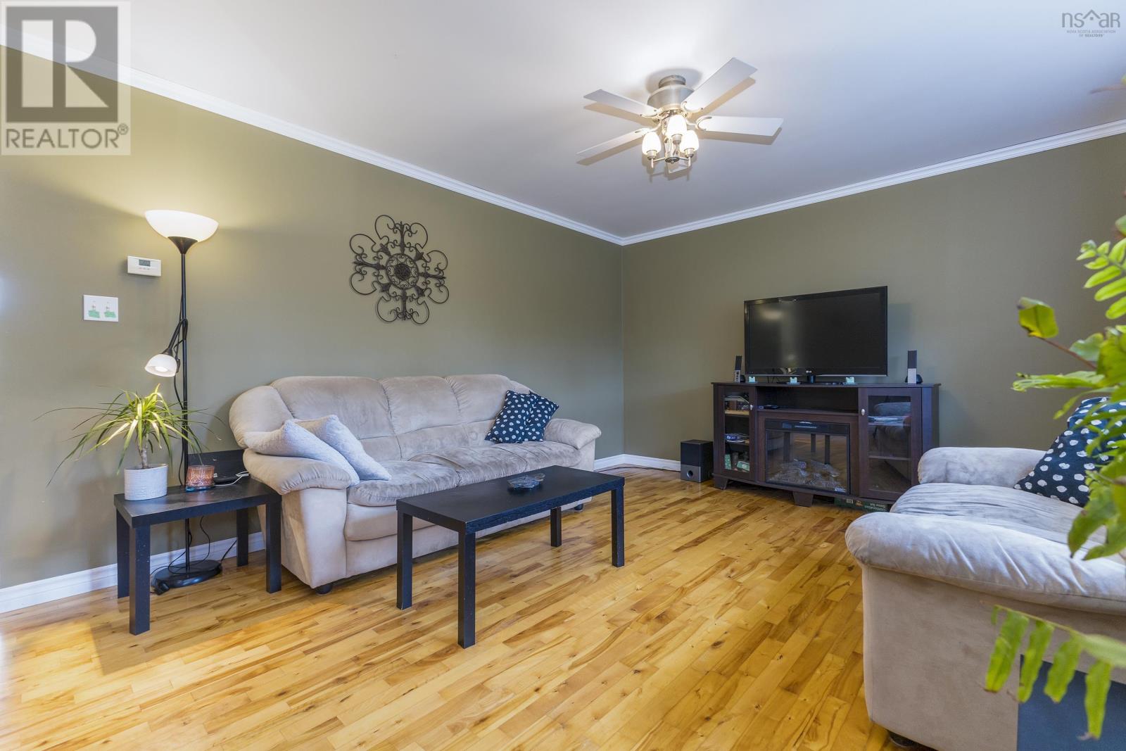 For sale 82 Poplar Street, Stellarton, Nova Scotia B0K1S0 202321777