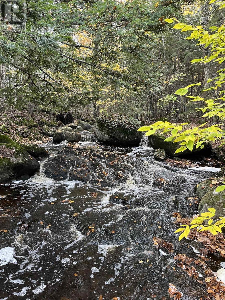 For sale LOT 102 Lake End Drive, Lakeview, Nova Scotia B0R1H0