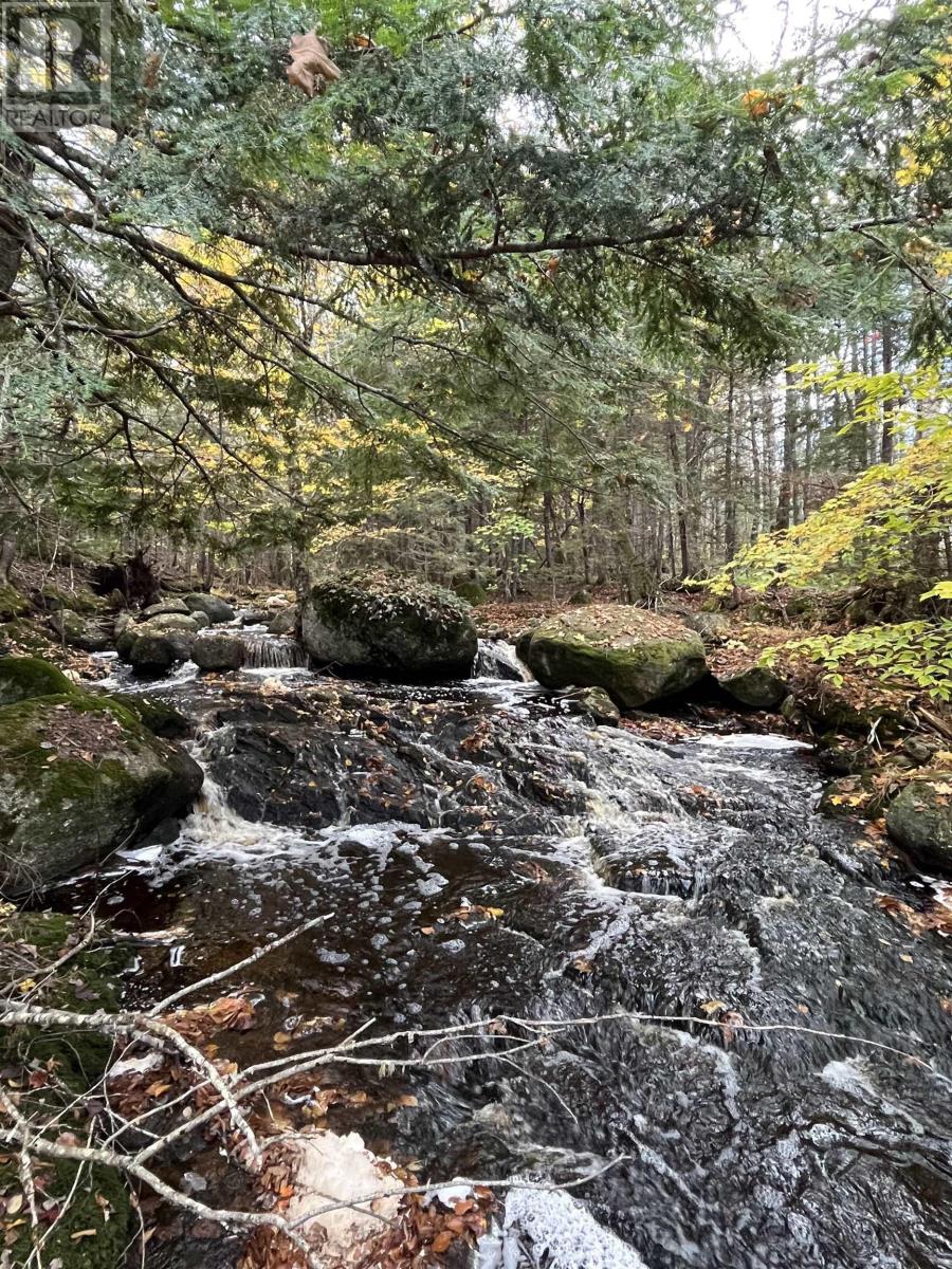 For sale LOT 102 Lake End Drive, Lakeview, Nova Scotia B0R1H0