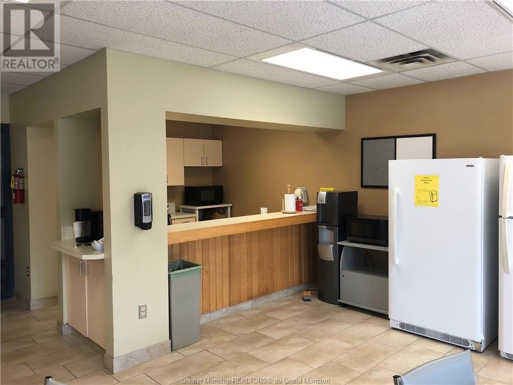 For sale 1010 St BLVD, Moncton, New Brunswick E1E4R5 M155789