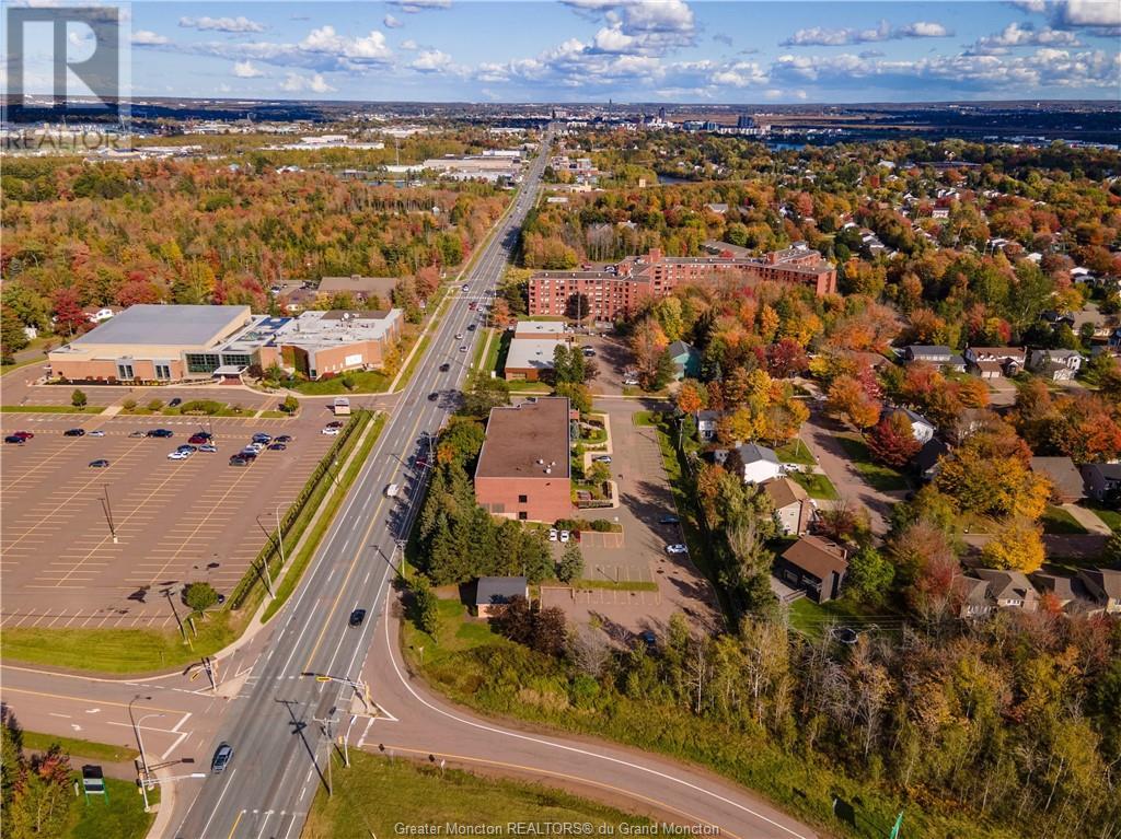 For sale 1010 St BLVD, Moncton, New Brunswick E1E4R5 M155789