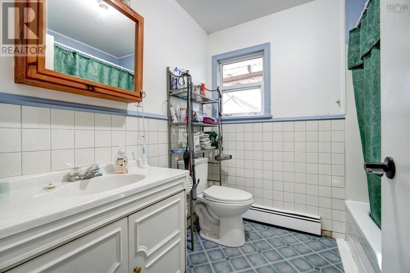 For sale 76 Birchview Lane, Lake Charlotte, Nova Scotia B0J2L0