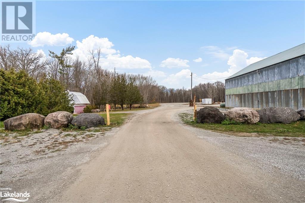For sale 2565 QUARRY Road, Waubaushene, Ontario L0K2C0 40510592