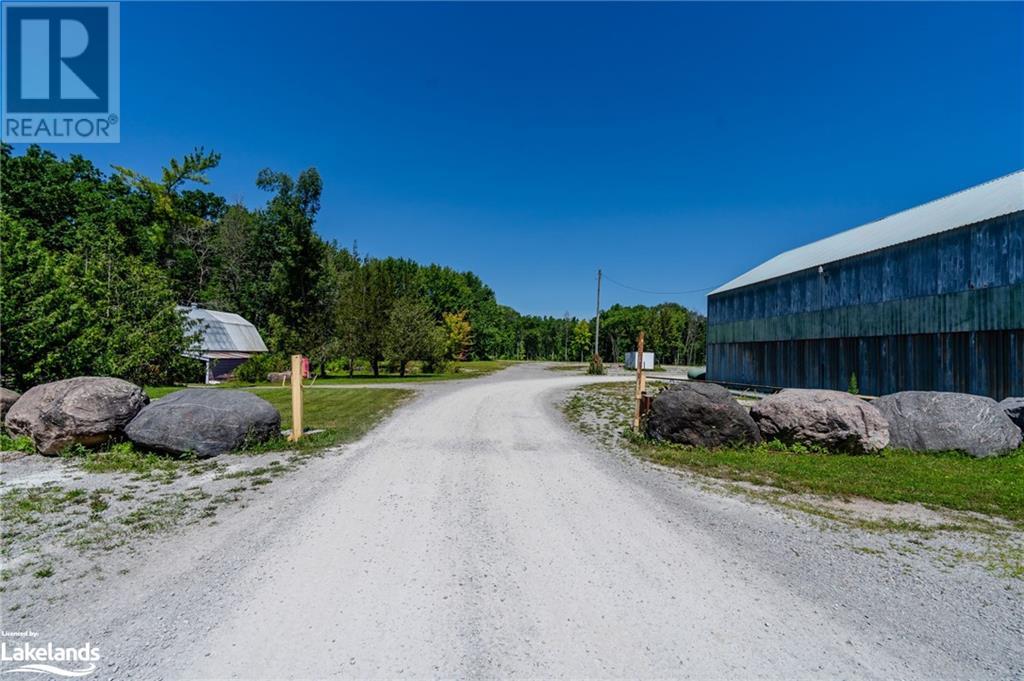 For sale 2565 QUARRY Road, Waubaushene, Ontario L0K2C0 40510592