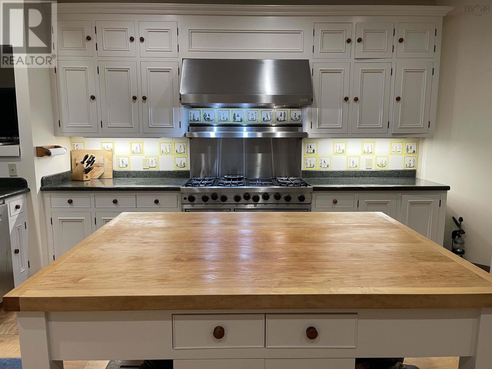 For sale 659 Avondale Road, Newport, Nova Scotia B0N2A0 202321229