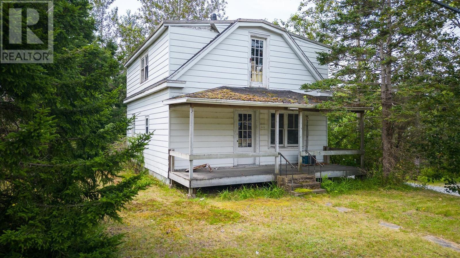 For sale 5434 St Margaret's Bay Road, Upper Tantallon, Nova Scotia