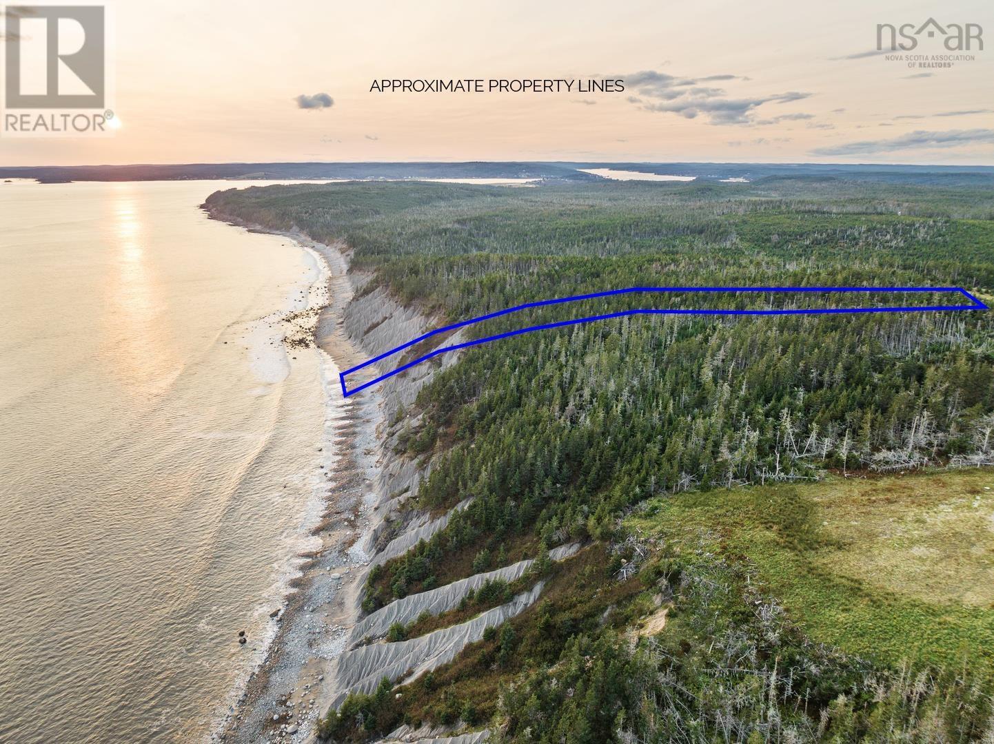 For sale Lot Upper Kingsburg Road, Upper Kingsburg, Nova Scotia B0J2X0