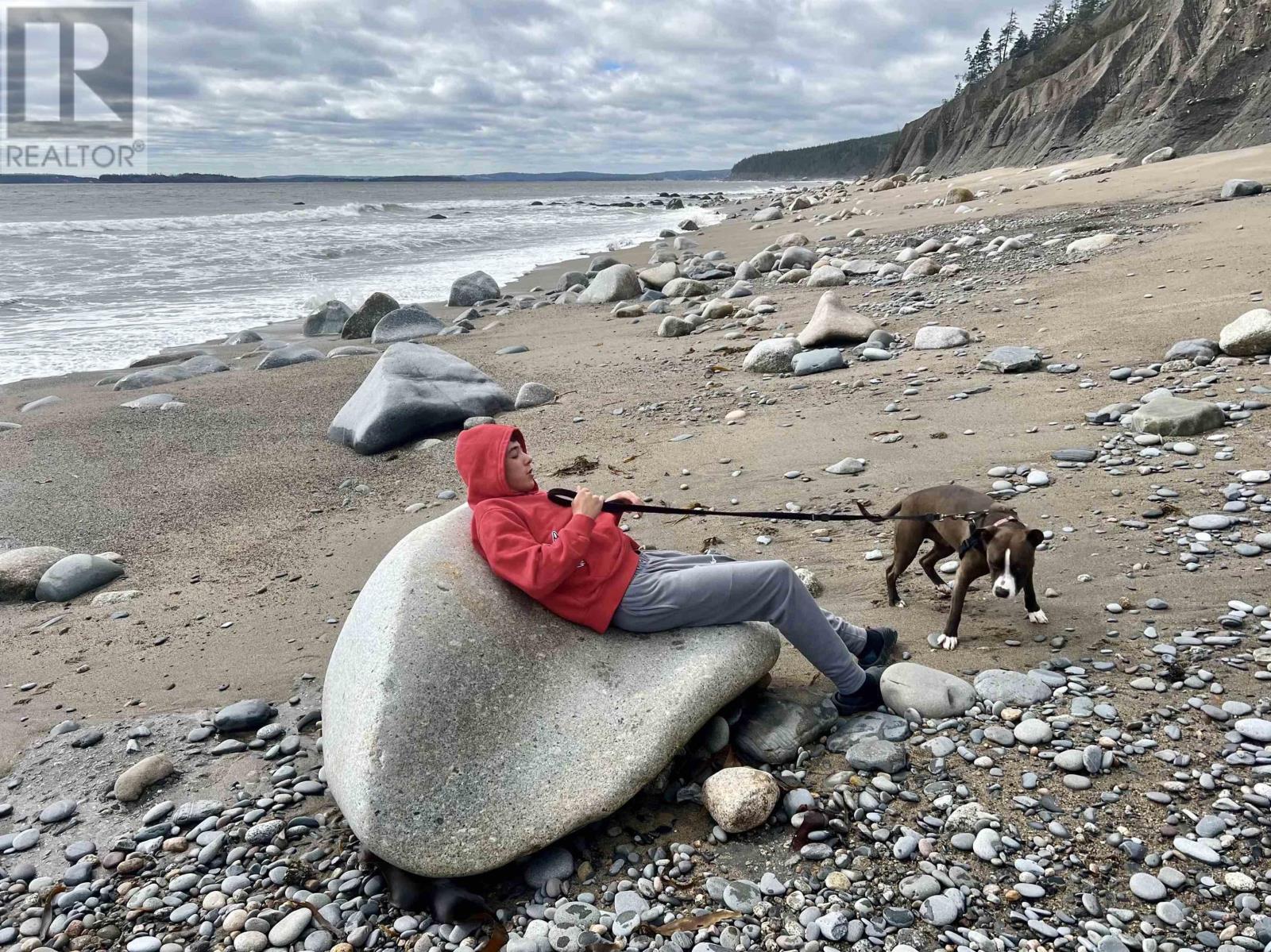 For sale Lot Upper Kingsburg Road, Upper Kingsburg, Nova Scotia B0J2X0