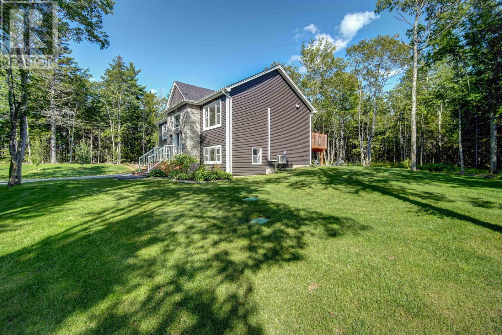 For sale 261 Gaspereau Run, Middle Sackville, Nova Scotia B4E0R5