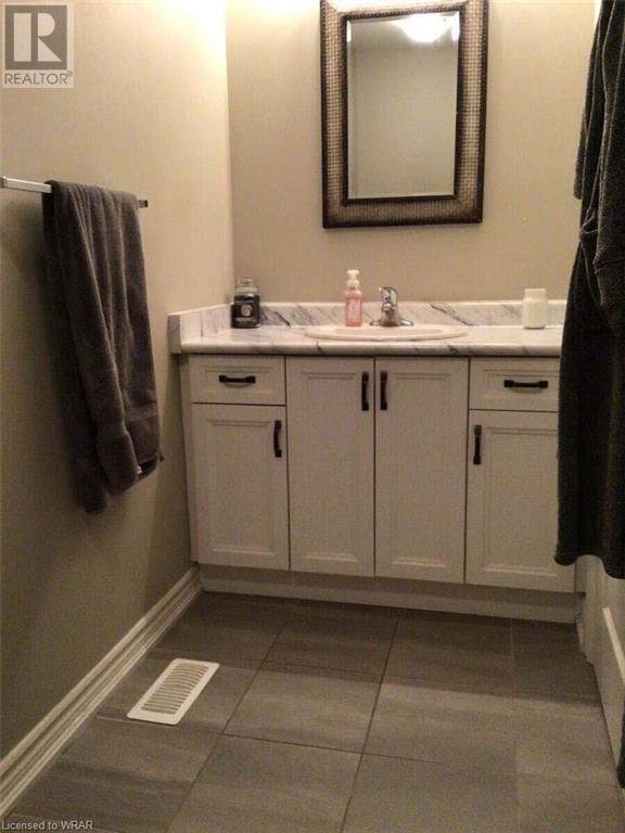 For sale 5 SPENCER Street, Bracebridge, Ontario P1L0B7 40520948