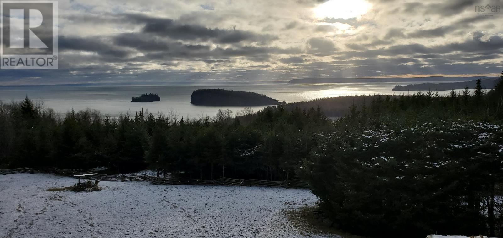 For sale 204 Amethyst Drive E, Two Islands, Nova Scotia B0M1S0