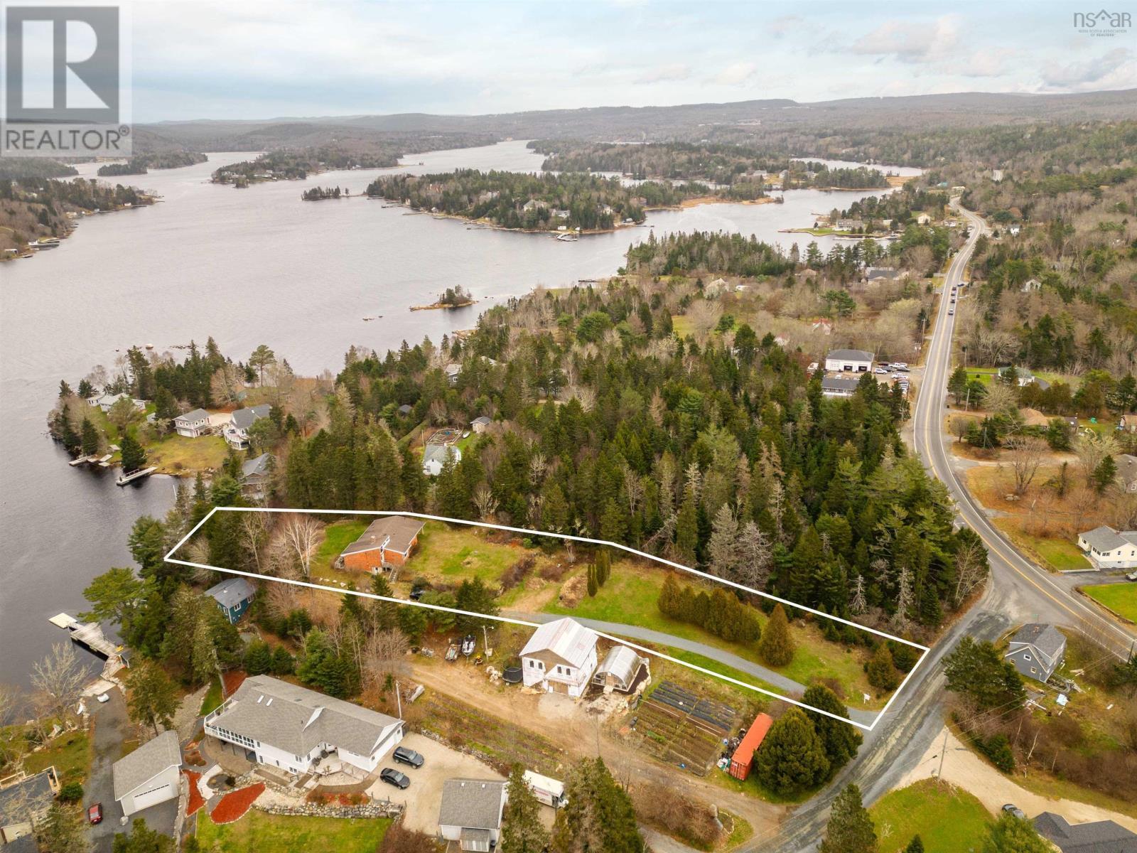 For sale 9 & 5 Mackerel Cove Road, Tantallon, Nova Scotia B3Z2N8