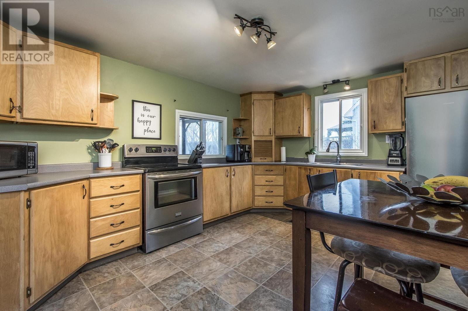 For sale 153 Colgrove Avenue, Upper Sackville, Nova Scotia B4E3C1