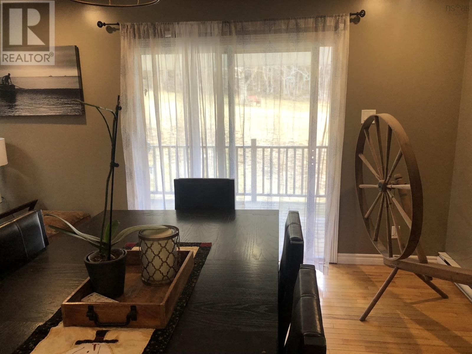 For sale 68 Hillside Drive, Roxville, Nova Scotia B0V1A0 202300356