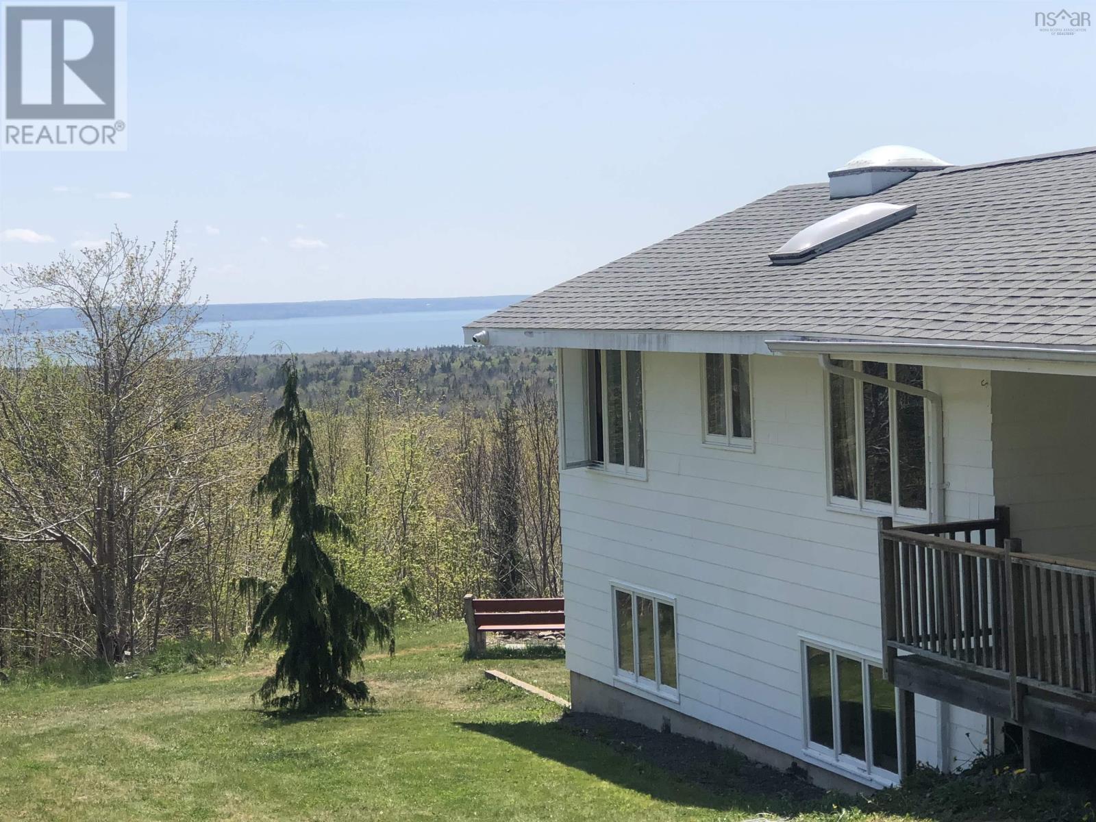 For sale 68 Hillside Drive, Roxville, Nova Scotia B0V1A0 202300356