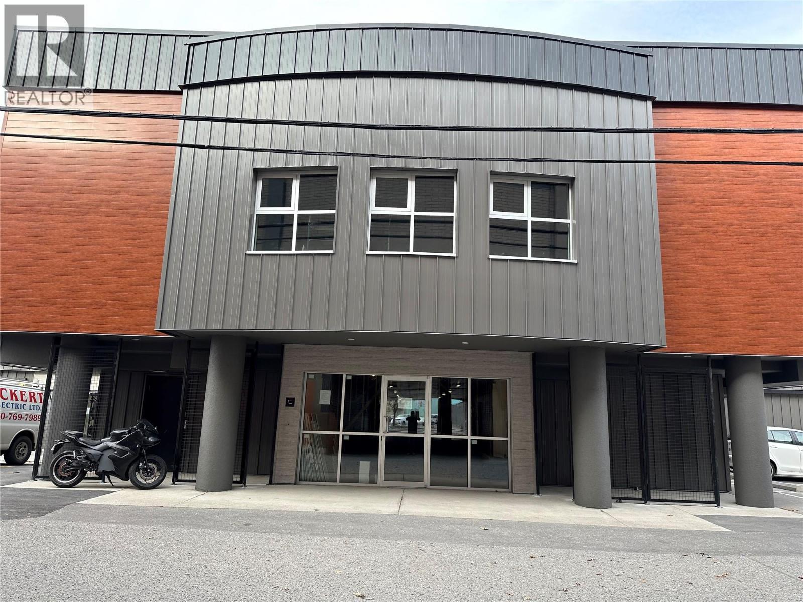 For sale or rent 352 WINNIPEG Street Unit 204, Penticton, British