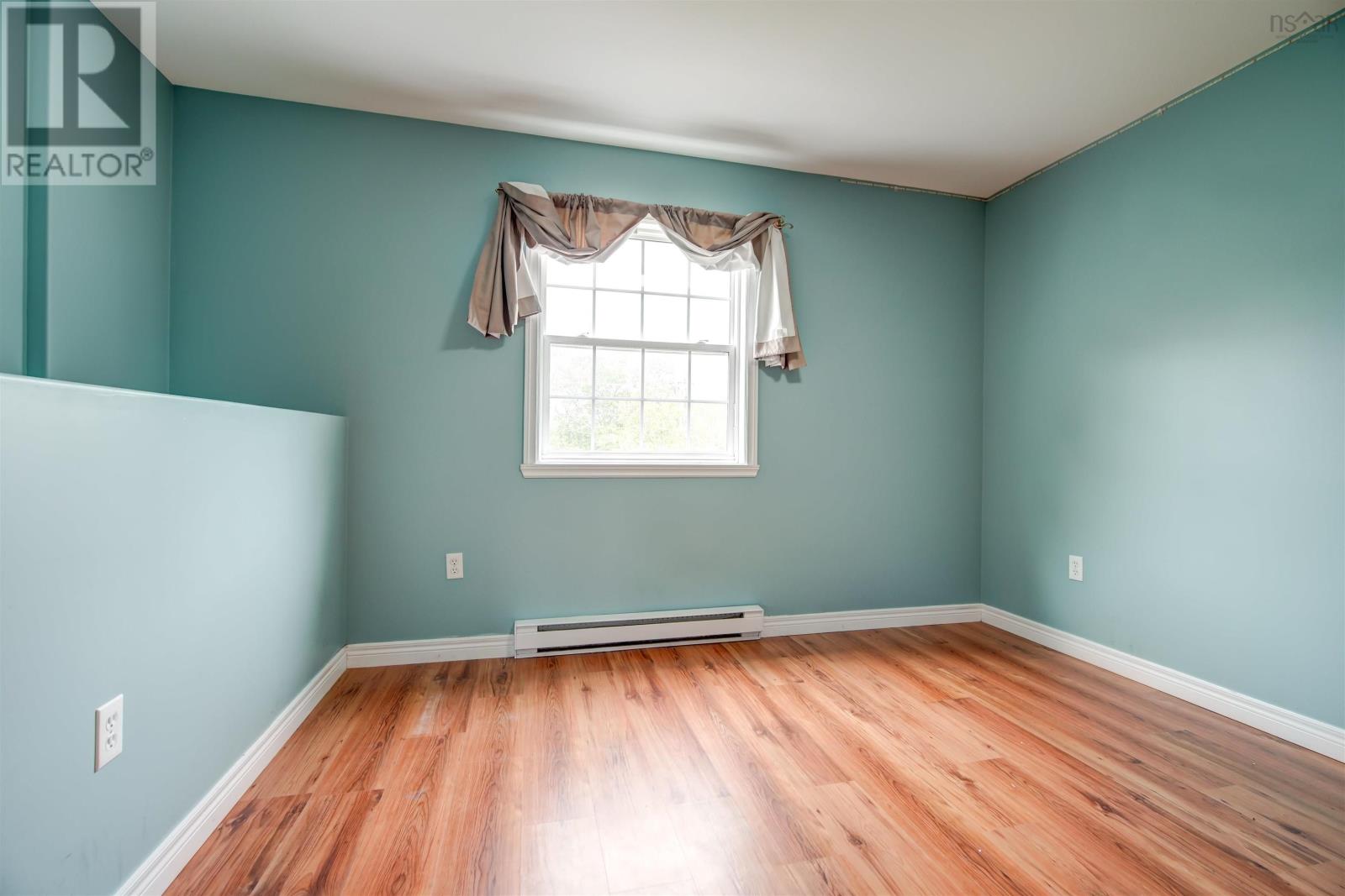 For sale 20 Bramsbury Lane, Stillwater Lake, Nova Scotia B3Z3Z6 202320038 REALTOR.ca