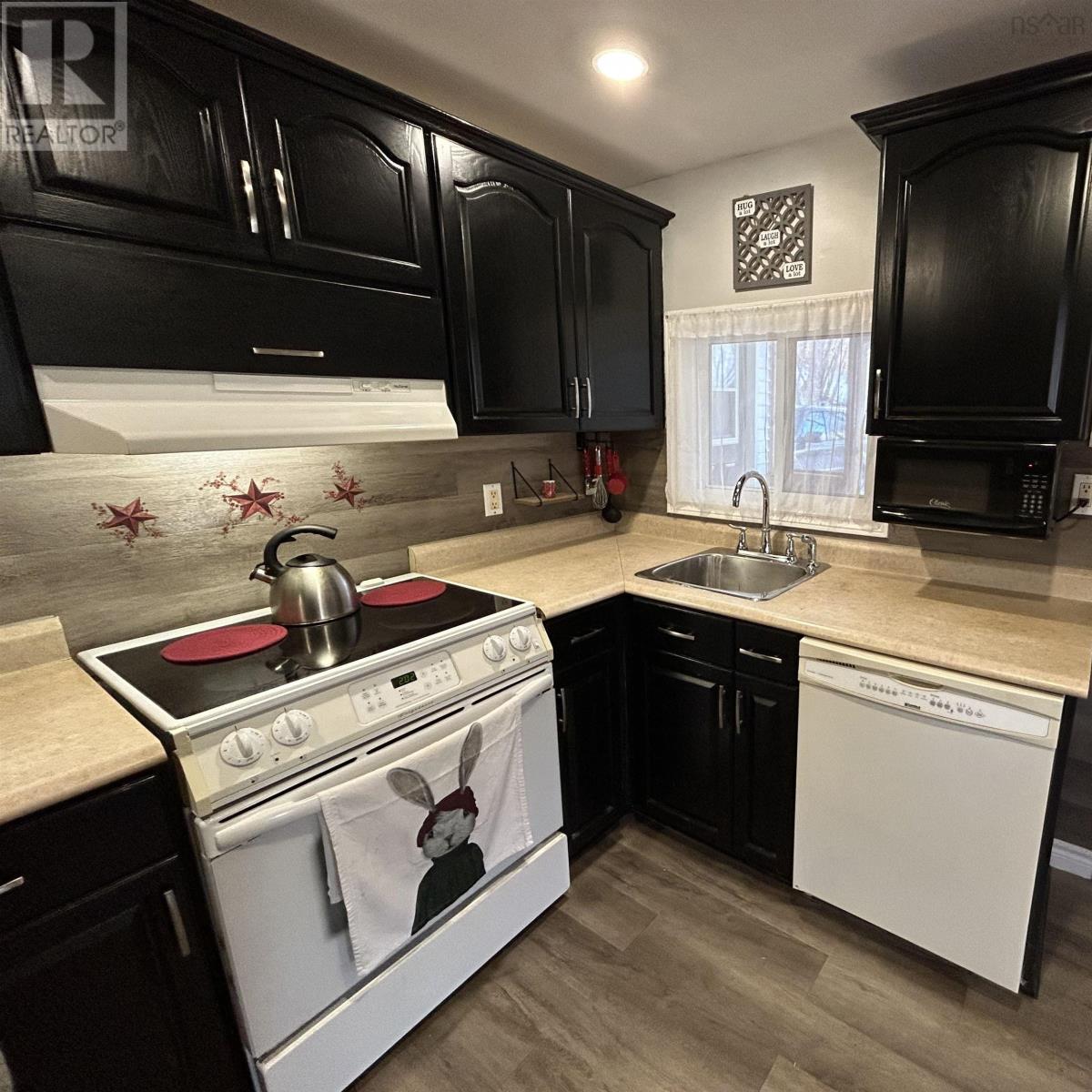 For sale 171 Willow Street, Hants Border, Nova Scotia B0P1P0 202324979 REALTOR.ca