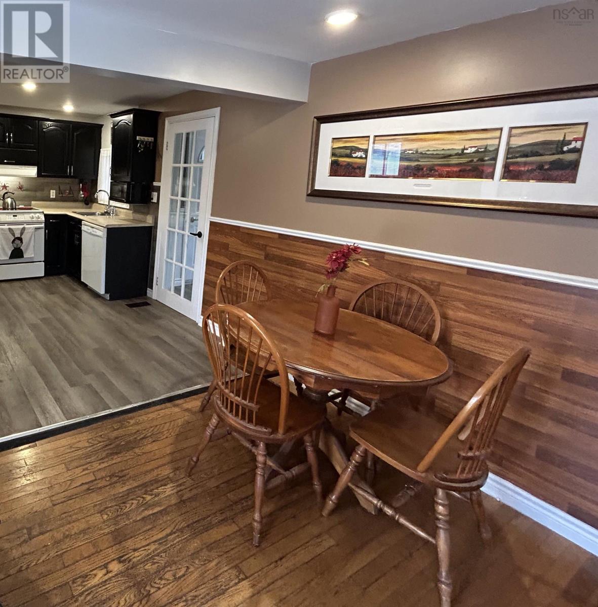 For sale 171 Willow Street, Hants Border, Nova Scotia B0P1P0