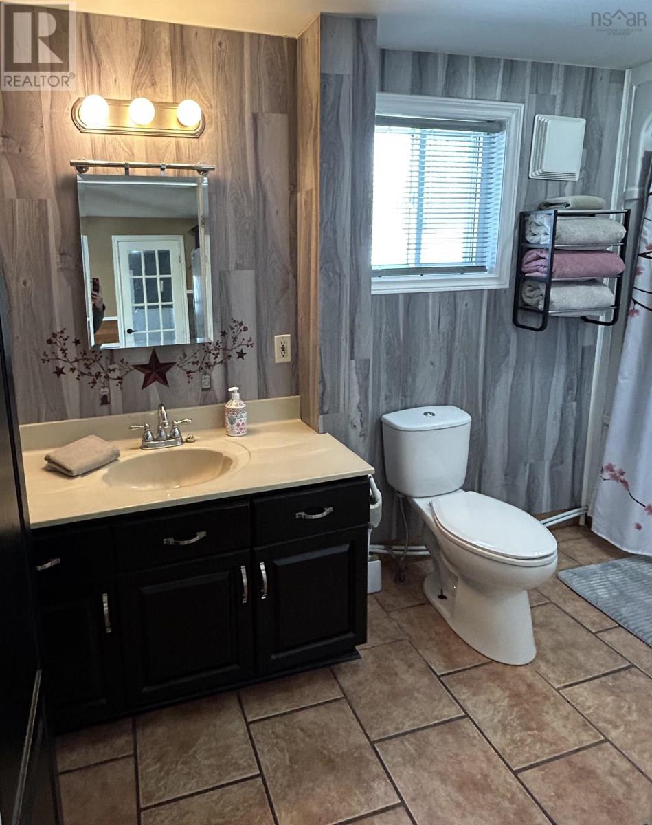 For sale 171 Willow Street, Hants Border, Nova Scotia B0P1P0