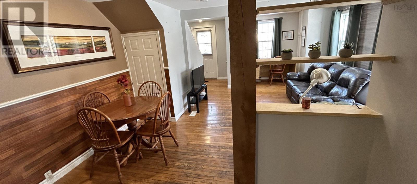 For sale 171 Willow Street, Hants Border, Nova Scotia B0P1P0