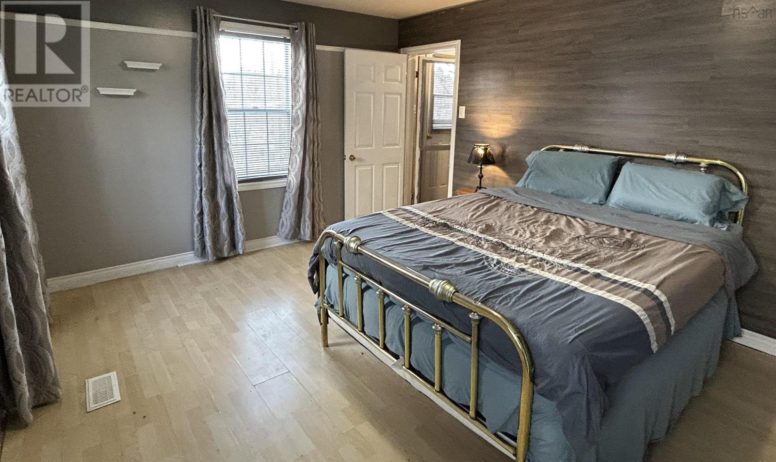 For sale 171 Willow Street, Hants Border, Nova Scotia B0P1P0