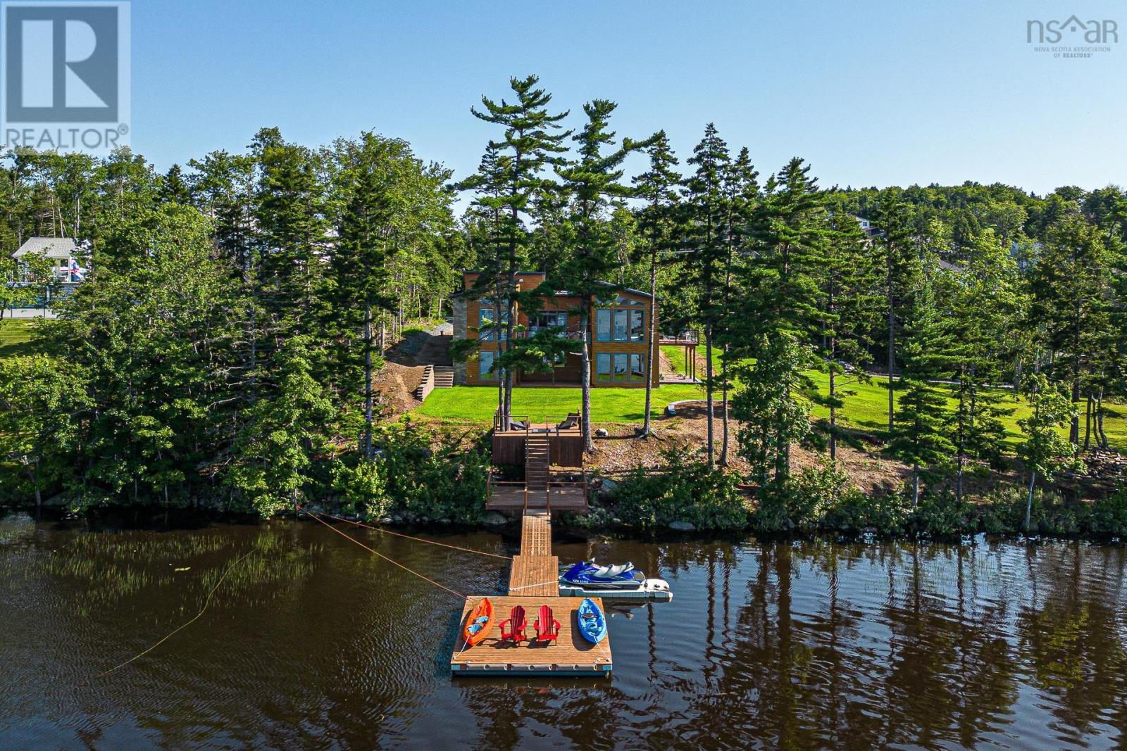 For sale 200 McCabe Lake Drive, Middle Sackville, Nova Scotia B4E0M8