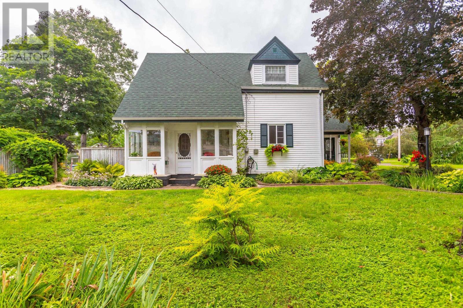 60 King Street, Middleton, Nova Scotia B0S1P0 REALTOR.ca