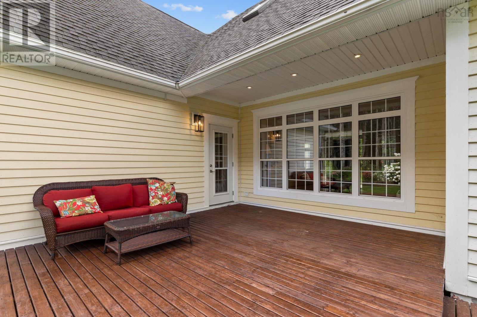 For sale 844 Highway 12, Chester Basin, Nova Scotia B0J1K0 202319402