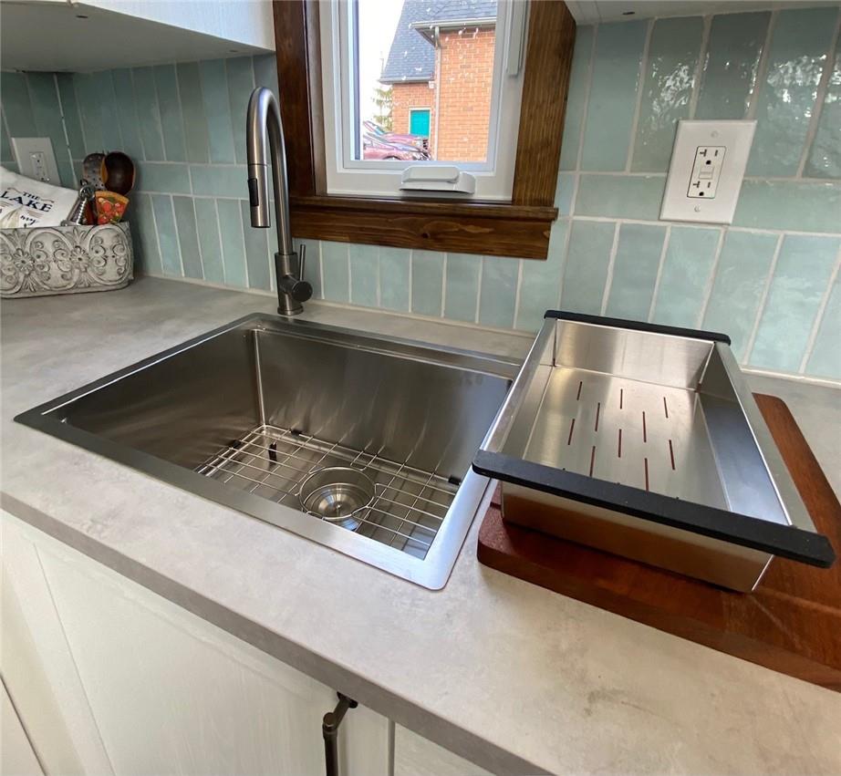 For sale 8009 CONCESSION 2 Road, Wellandport, Ontario L0R2J0