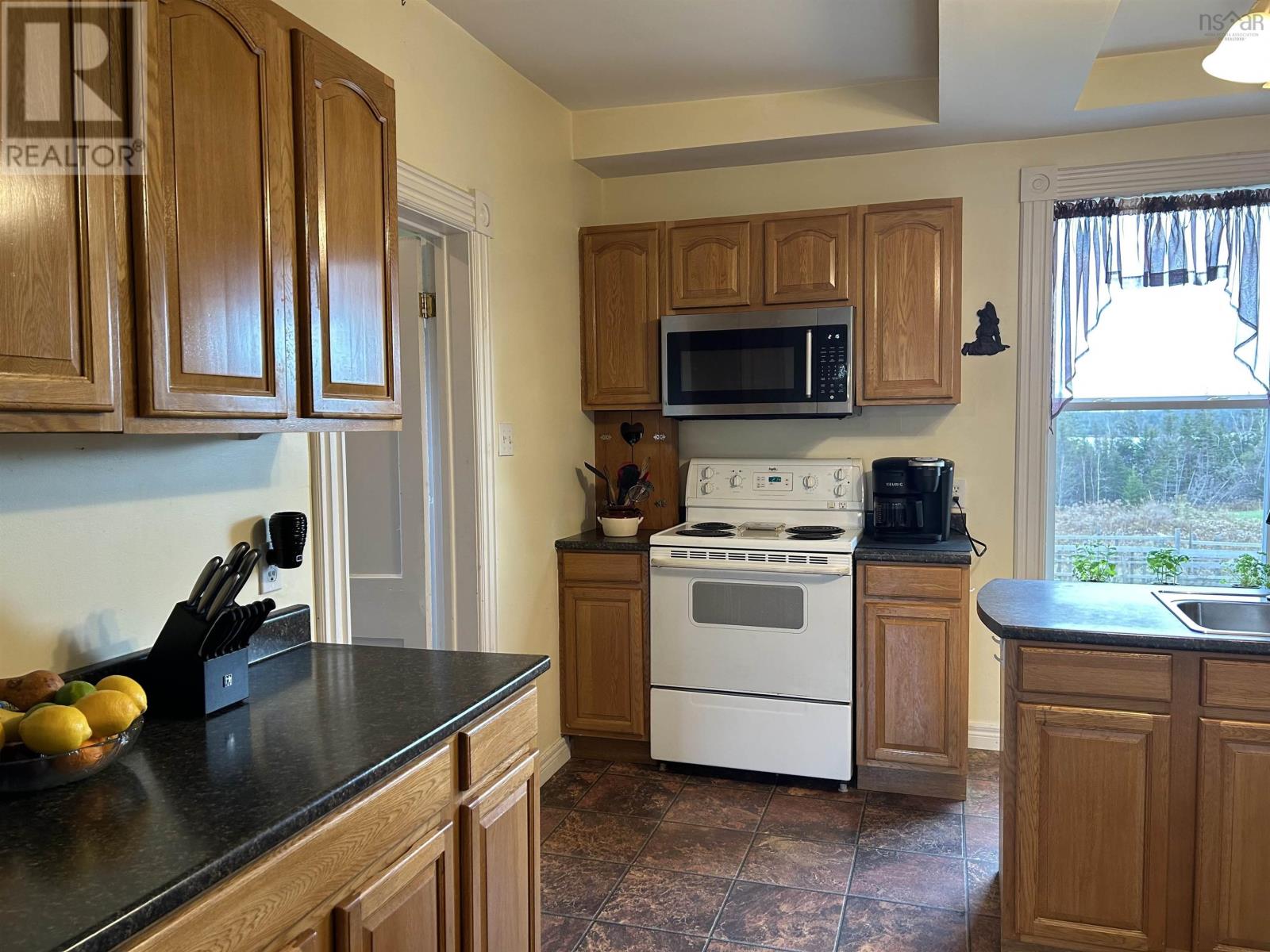 For sale 5006 Highway 7, Nova Scotia B0J2A0 202324057