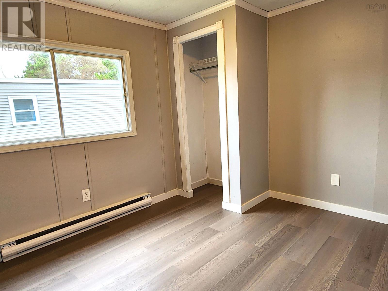 For sale 1056 Bustin Avenue, Beaver Bank, Nova Scotia B4E1K9