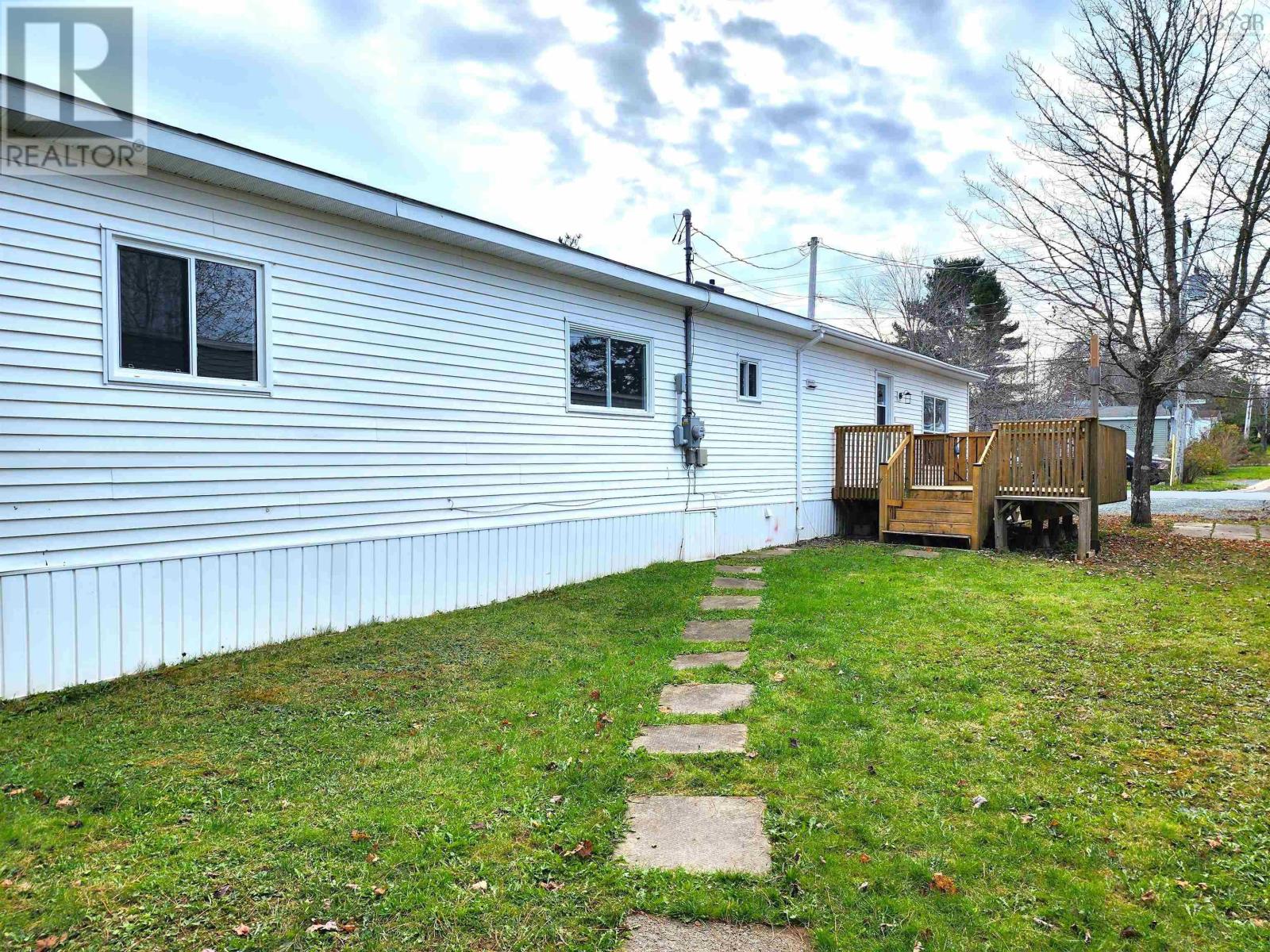 For sale 1056 Bustin Avenue, Beaver Bank, Nova Scotia B4E1K9