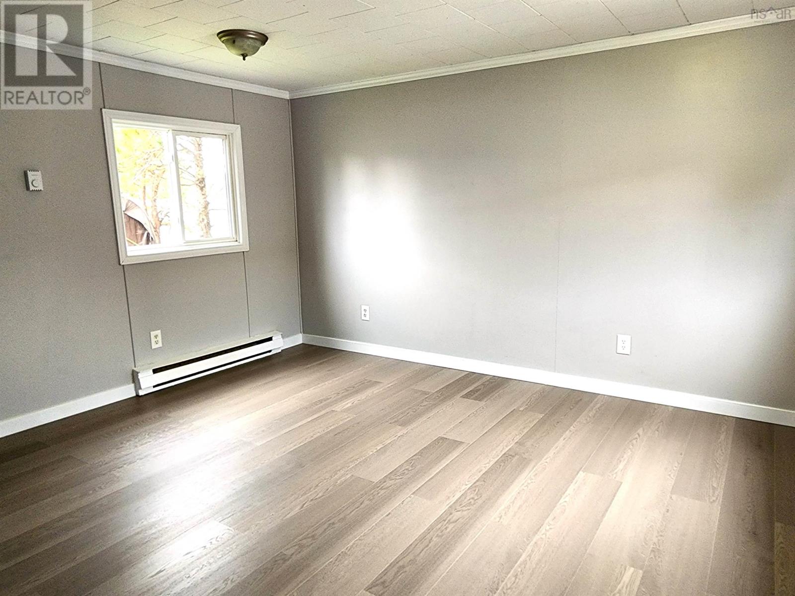 For sale 1056 Bustin Avenue, Beaver Bank, Nova Scotia B4E1K9