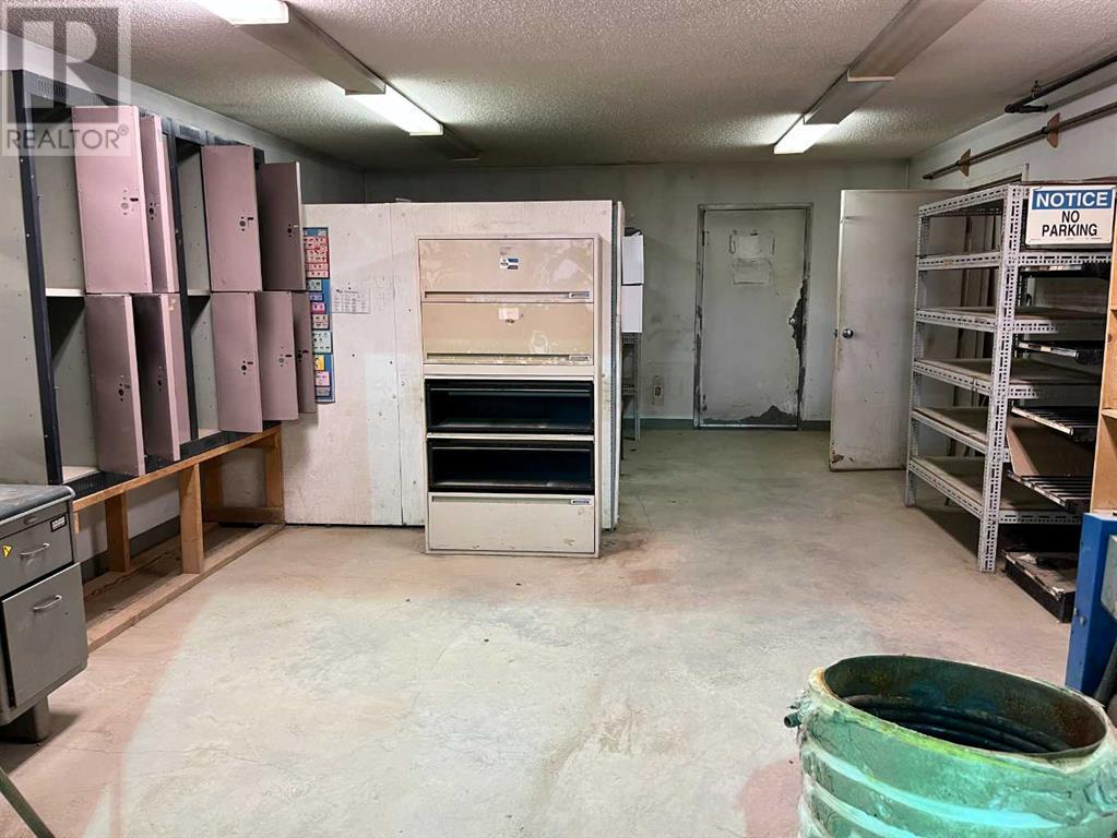 For lease 301 Forrestry Drive, Red Earth Creek, Alberta T0G1X0