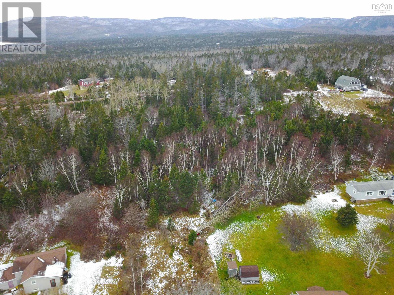 For sale Cabot Trail, Ingonish, Nova Scotia B0C1K0 202325534