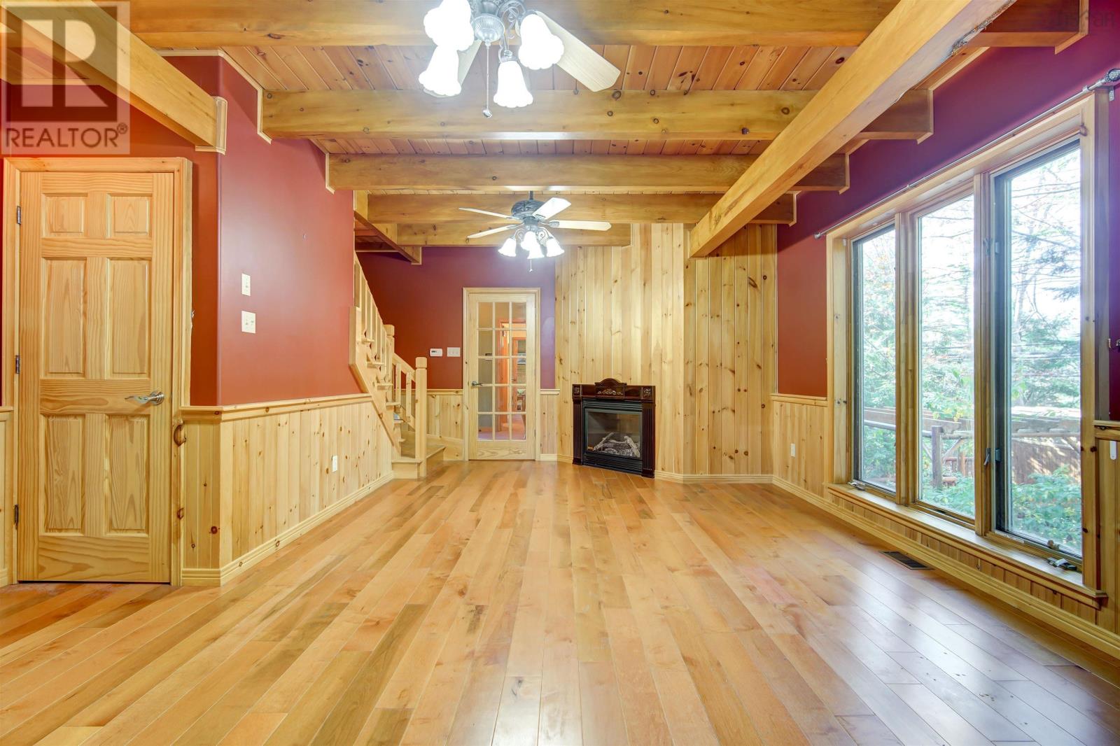 For sale 3447 Highway 2, Fall River, Nova Scotia B2T1J2 202225351